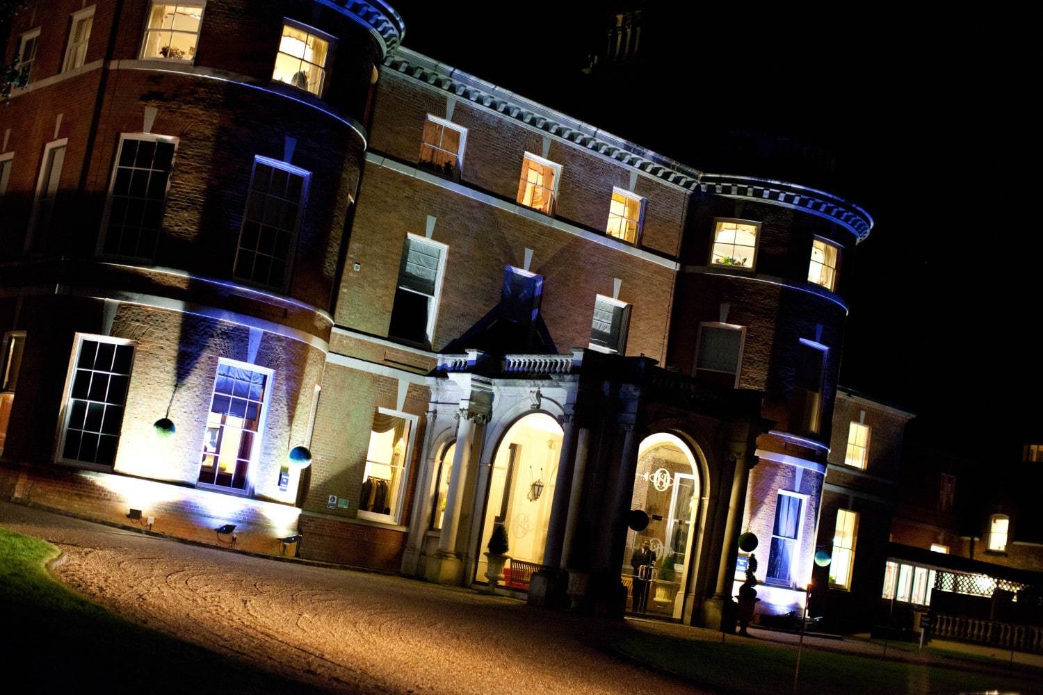 Oakley Hall Hotel Бэйсингсток Экстерьер фото